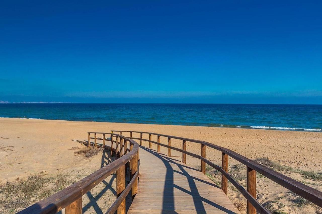 Apartamento Muy Cerca Del Mar. アレナレス・デル・ソル エクステリア 写真
